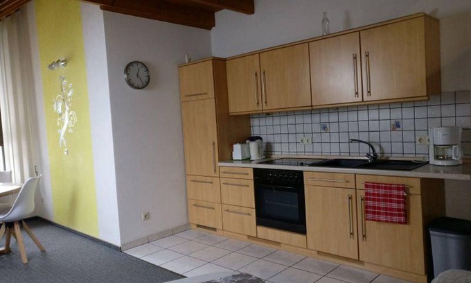 Cond Apartment | Christ, Helga - Large apartment