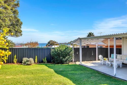 Christies Beach House | Christies Grove - Seaside Bliss near McLaren Vale