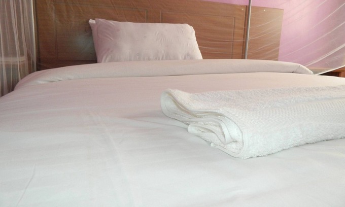 Embu House | Chrysalis Guest House & Restaurant Embu
