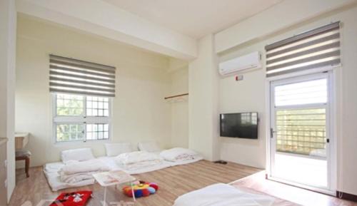 Old Town House | Chuan Men Zih