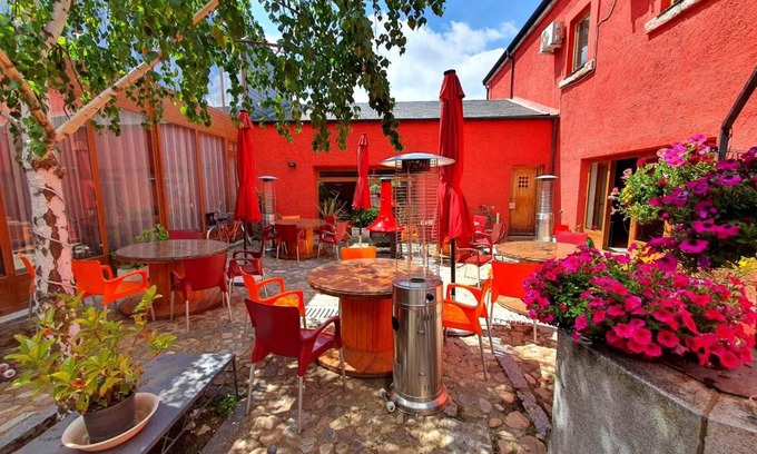 Lozoya Hotel | CicloLodge