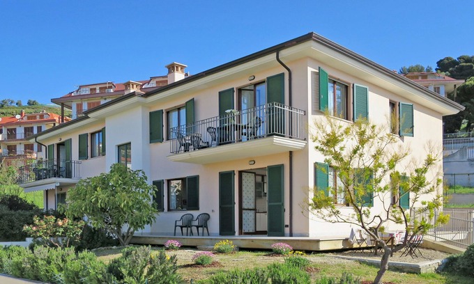 Piani Paorelli Apartment | Cielsereno (SLR246) by Interhome