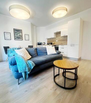 Old Town Apartment | City Paradise-AC&Balcony