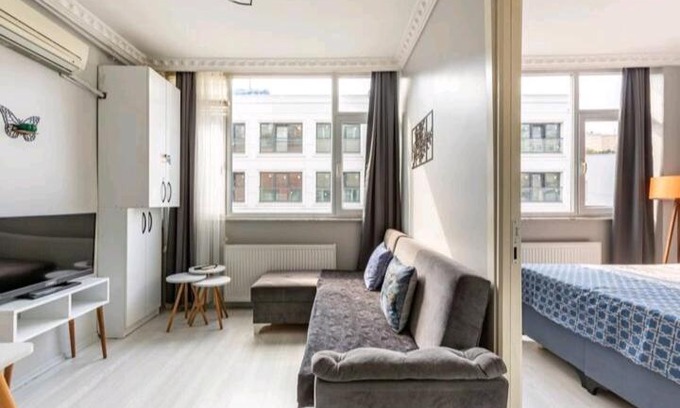 Tophane Apartment | City View Apartment in Galataport