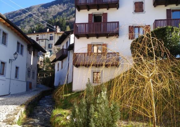Illegio House | Cjase di Doro