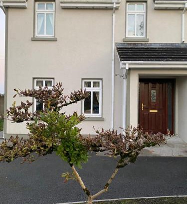 Irishtown House | Claremorris - Near Knock Airport
