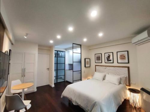 Leon Blum - Bon Coin Apartment | Clarisse - studio 2 personnes - check in h24 - wifi