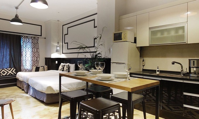 Jongno Apartment | Classic SLA Loft in Central Seoul