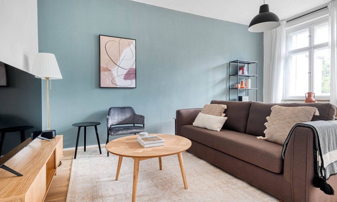 Friedrichshain Apartment | Classic Friedrichshain 1BR nr Frankfurter Tor, by Blueground
