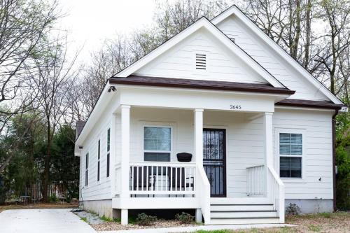 East Memphis House | Clean & Serene House Studio - Easy Onoff I-40