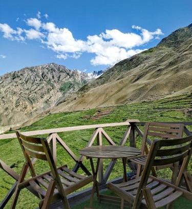 Hunza Apartment | CliffHaven Cottage