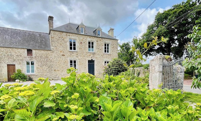 Saint-Cyr House | Clos du Haut Gallion, An authentic haven of peace