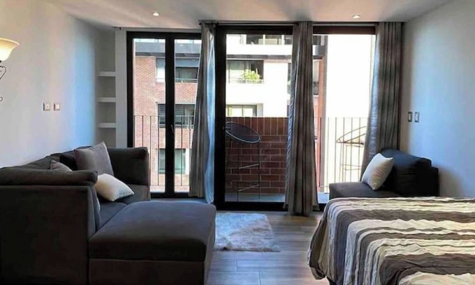 Zona Historico Apartment | Close to exclusive shopping centers! Modern apartment Airali Zona 10