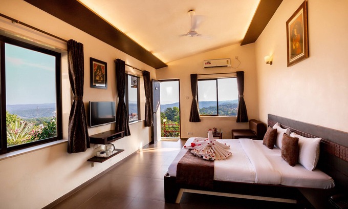 Atvan Hotel | Cloud 9 Hills Resort