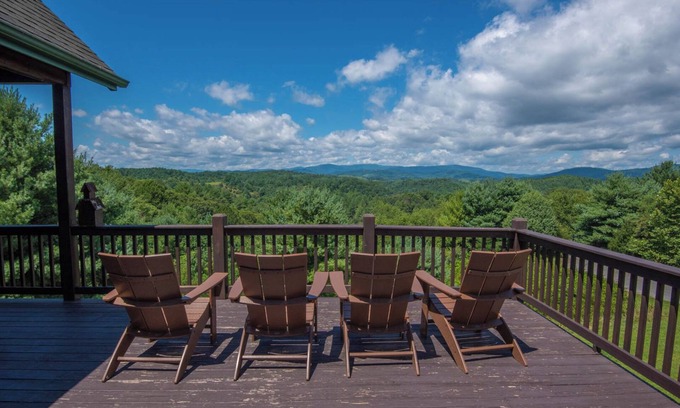 Piney Creek Cabin | Cloud Rise - Fireplaces - Long Range Mountain Views