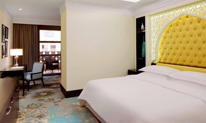Beach & Coast Apartment | Club Executive Suite Near Al Heera Beach Sharjah