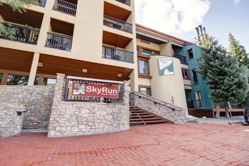 Copper Mountain Apartment | CM216 Copper Mountain Inn 3Br 3Ba condo