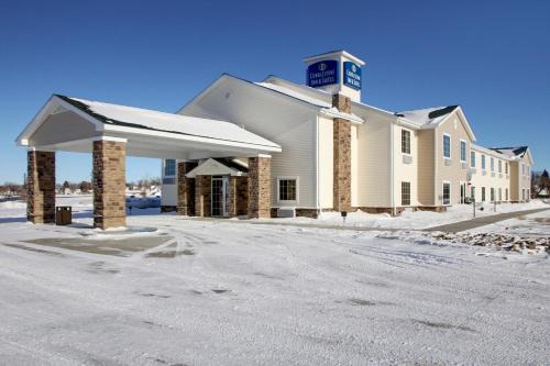 Harvey Hotel | Cobblestone Inn & Suites - Harvey