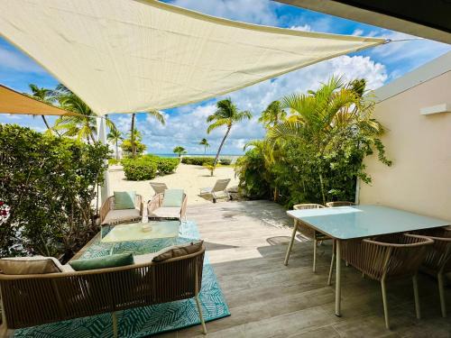 Nettle Bay Apartment | Coco Beach 2 bedrooms beachfront