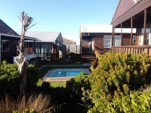 Lambert's Bay Villa | CoCo de Mer Self Catering Log 1
