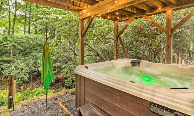 Canton House | Cold Mountain Reflections Cabin with Game Room!