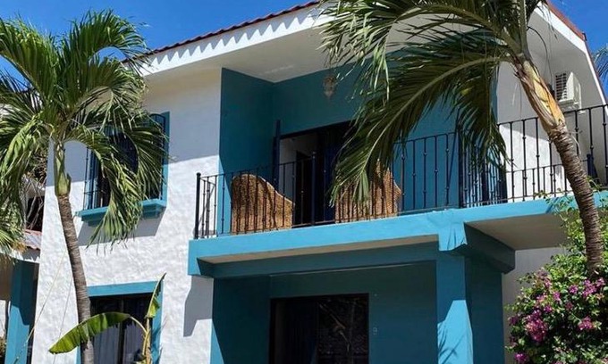 Coco Sunset Hills Apartment | Colibrí
