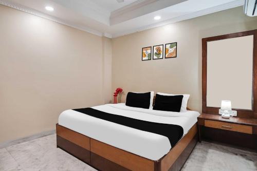 Pithampur Hotel | Collection O Pithampur