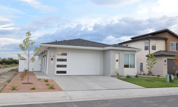 Pear Park House | Colorado Riverwalk Resort! Centrally located-direct access to Riverfront Trail