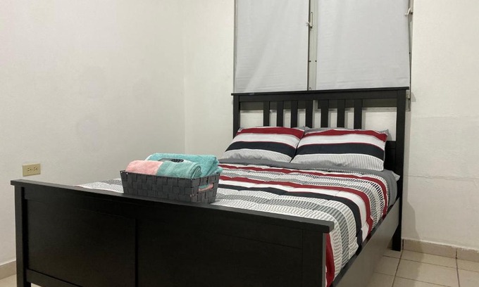 El Combate Apartment | Combate Beach Apartament/Kitchen/Tv/2 Rooms w/AC