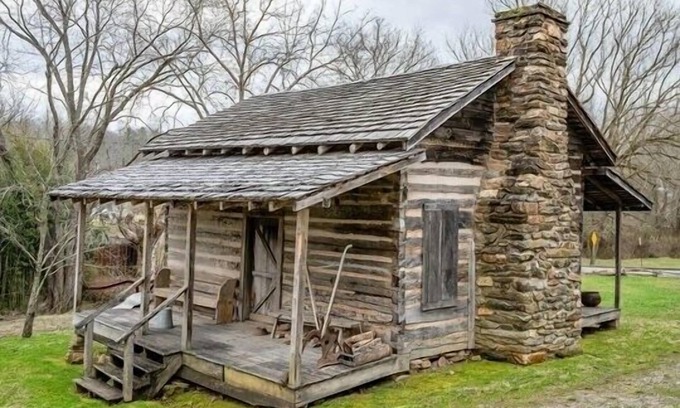 Combs Cabin | Combs Country Cabinn