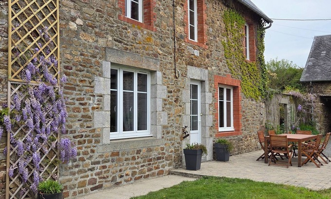 Notre-Dame-de-Cenilly House | Come and discover the sea and the countryside in beautiful Normandy(50)