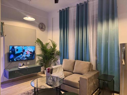Sector 2 Apartment | Comet amor