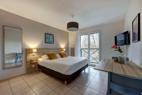 Divonne-les-Bains Hotel | Comfort Aparthotel Divonne L'Orée du Parc