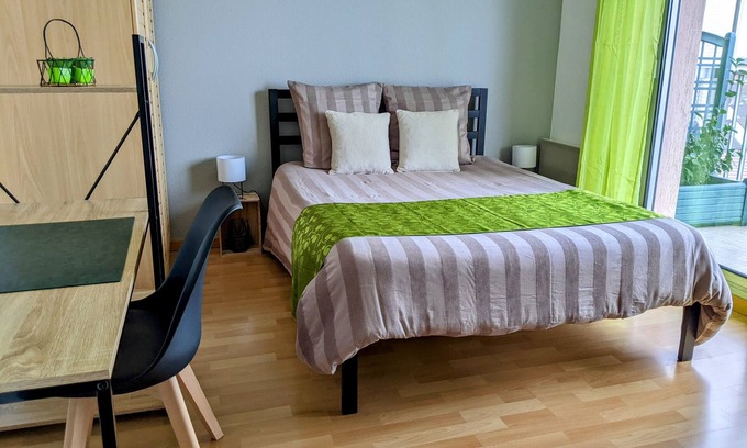Lingolsheim Apartment | Comfort, Calm & Style (secured car park and WiFi included)