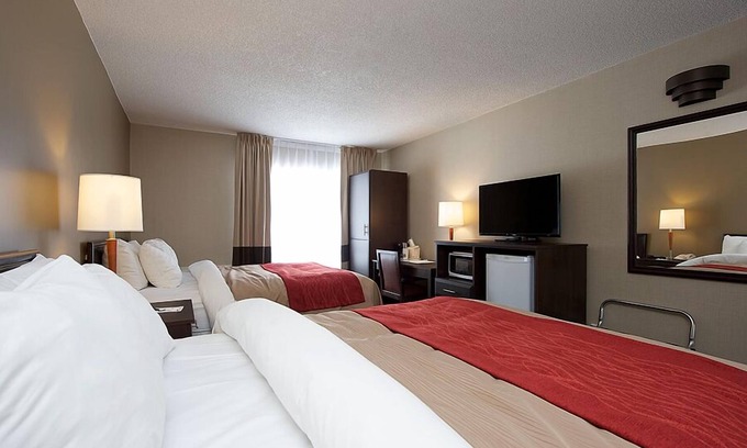 Midland Hotel | Comfort Inn Midland