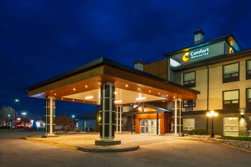 Ingersoll Hotel | Comfort Inn & Suites