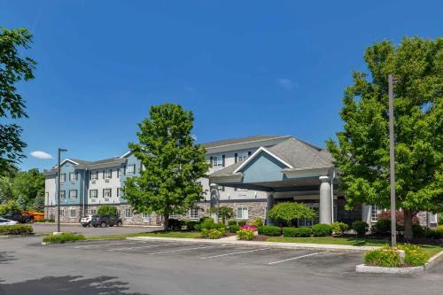Castleton-on-Hudson Hotel | Comfort Inn & Suites East Greenbush - Albany