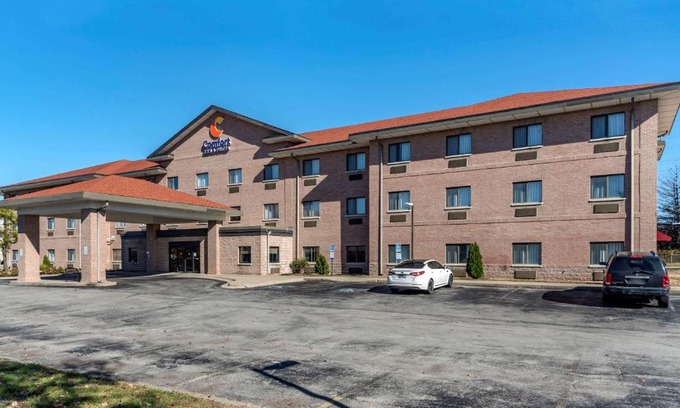 Lee's Summit Hotel | Comfort Inn & Suites Lees Summit - Kansas City