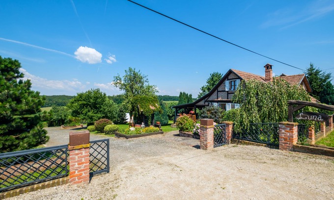 Sveti Ivan Zabno House | Comfort. Location. Whole Farmhouse Near Zagreb