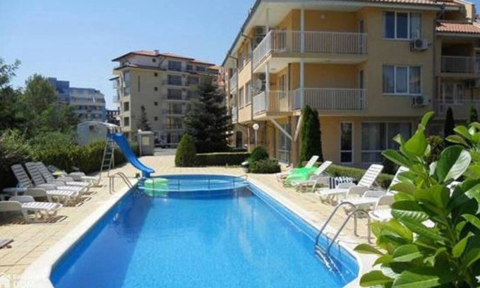 Sunny Beach Apartment | Comfortable 2 bedroom fully futnished apartment with terrace. 5 min from beach!