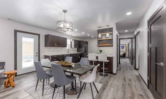 Sioux Falls House | Comfortable and convenient for your group. Relax and enjoy your time together.
