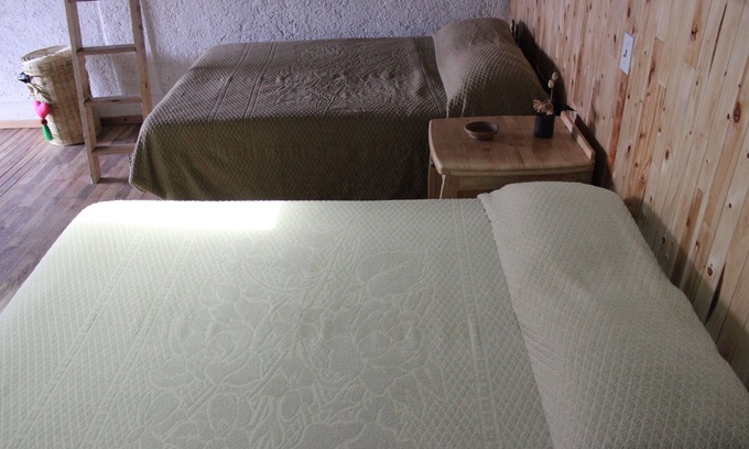 Jocotitlan Hotel | Comfortable and cozy Eucalyptus bedroom 30 min. of Toluca for Holidays.
