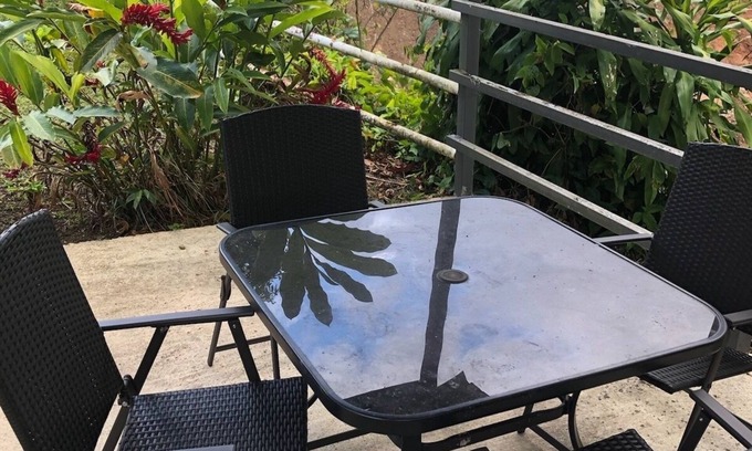 Angeles Apartment | comfortable, fresh, 2 bedroom in the country