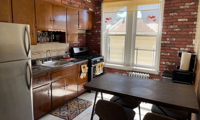 Canarsie Apartment | Comfortable Home Away