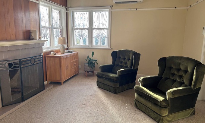 Mount Lofty House | Comfortable house on Curzon St with room for the whole family