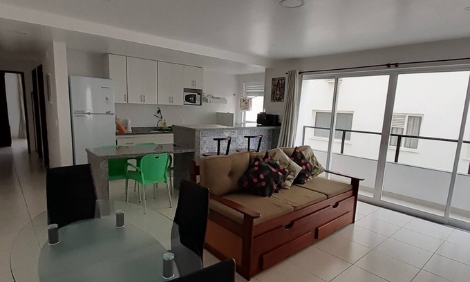Arraial do Cabo Apartment | Comfortable Refuge in Prainha – 2 Bedrooms, Air Conditioning