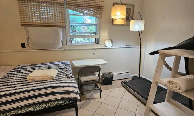 New Hempstead Apartment | Comfortable Residential Suite for 4 adults and 2 kids in NW suburb of NYC