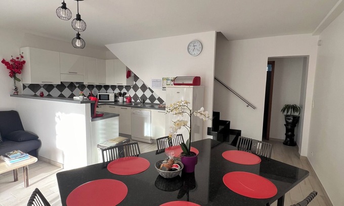 Calenzana House | Comfortable semi-detached villa 80m2 on the calenzana road, 5 km from the sea.