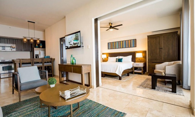 El Medano Ejidal Apartment | Comfortable Stay! Spacious & Pet-friendly 2BR Suite with Ocean View & Kitchen!
