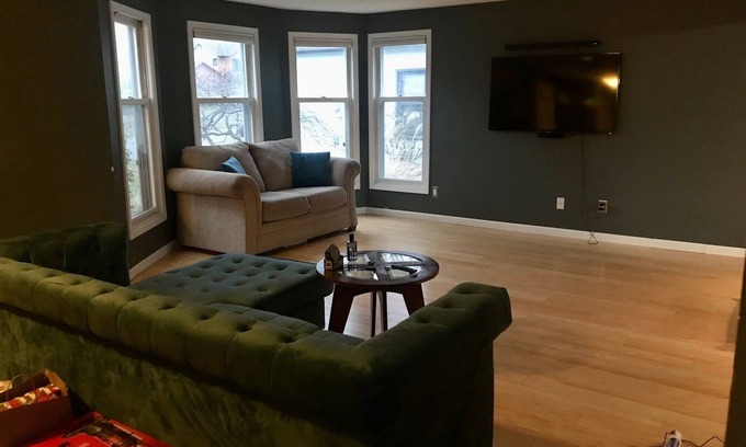 West Henrietta House | Comfortable Suburban House